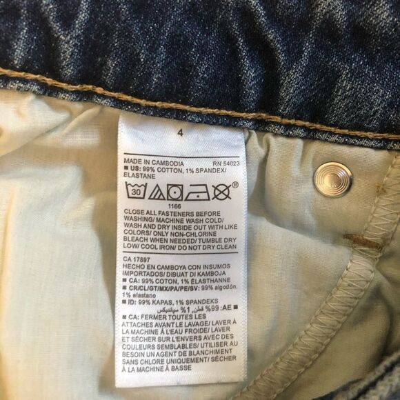 Old Navy Women’s Extra High Waisted Jean Skirt Size 4 - Picture 7 of 13